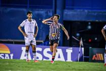 Anápolis vira sobre o Figueirense e garante primeira vitória